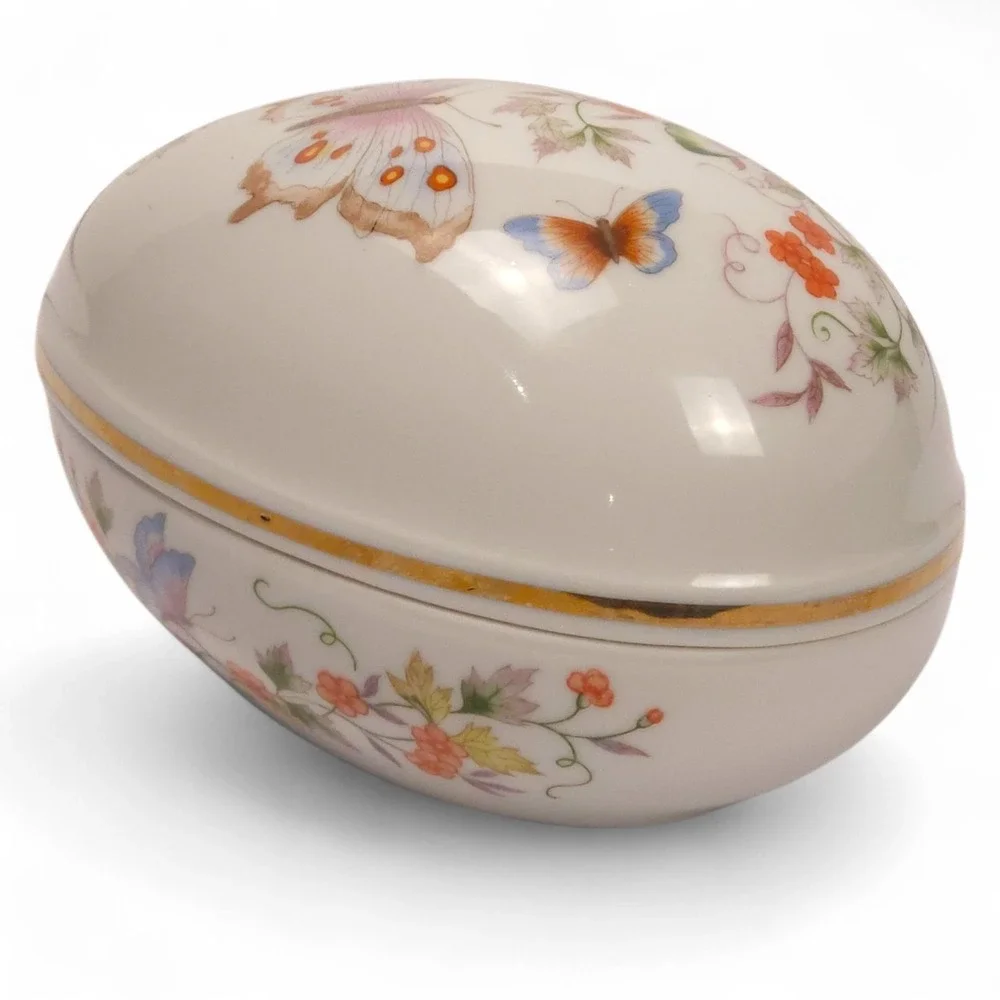 Vintage Avon Porcelain Egg Trinket Box Butterfly Fantasy 1979 Japan 22K Gold...